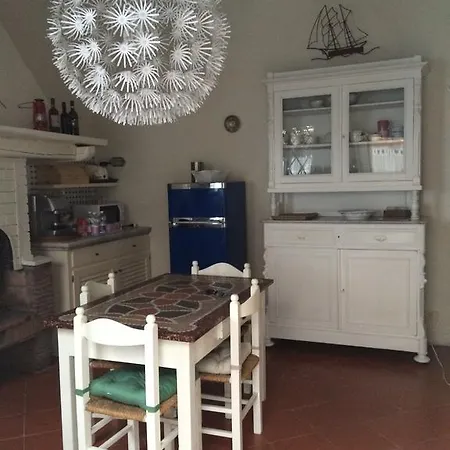 Appartement Il Nido Sul Mare A Dei Marmi