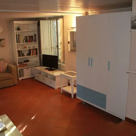 Appartement Il Nido Sul Mare A Dei Marmi